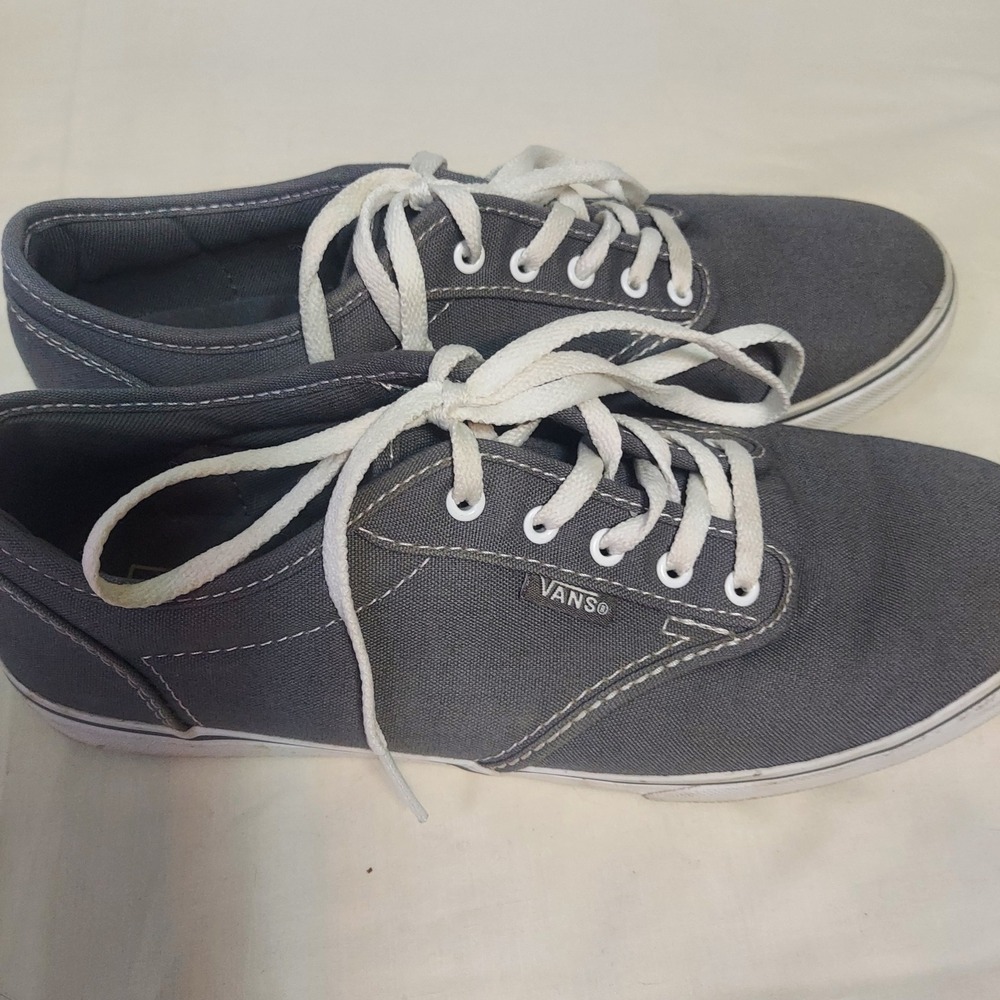 Vans Women's Low Top‎ Canvas Sneakers Shoes Gray White Laces Casual Comfy